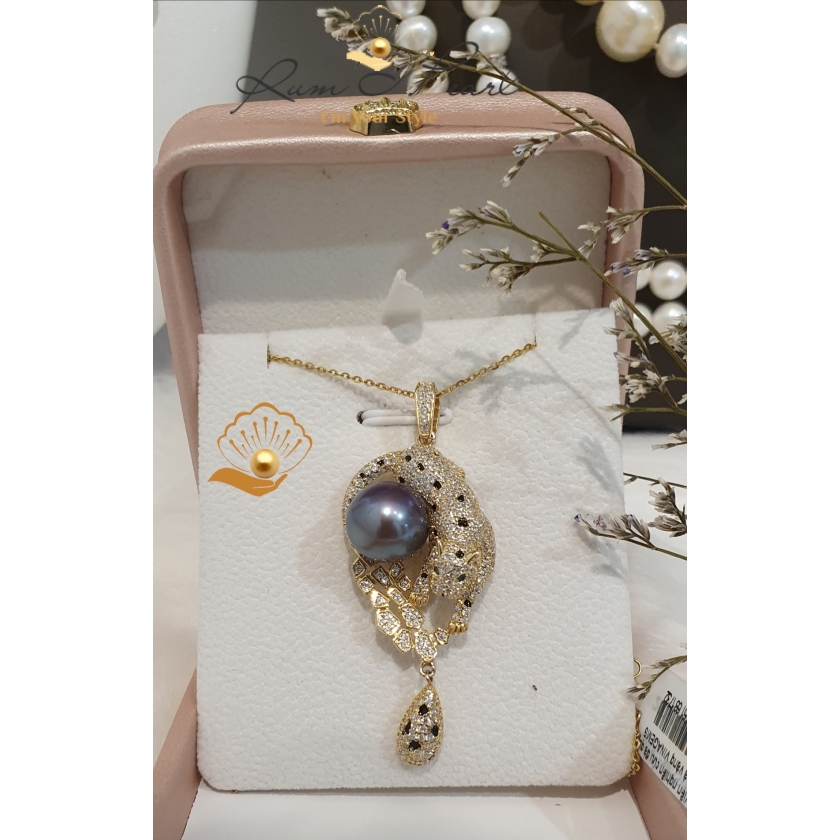 Mặt dây chuyền ngọc trai biển cao cấp báo Cartier