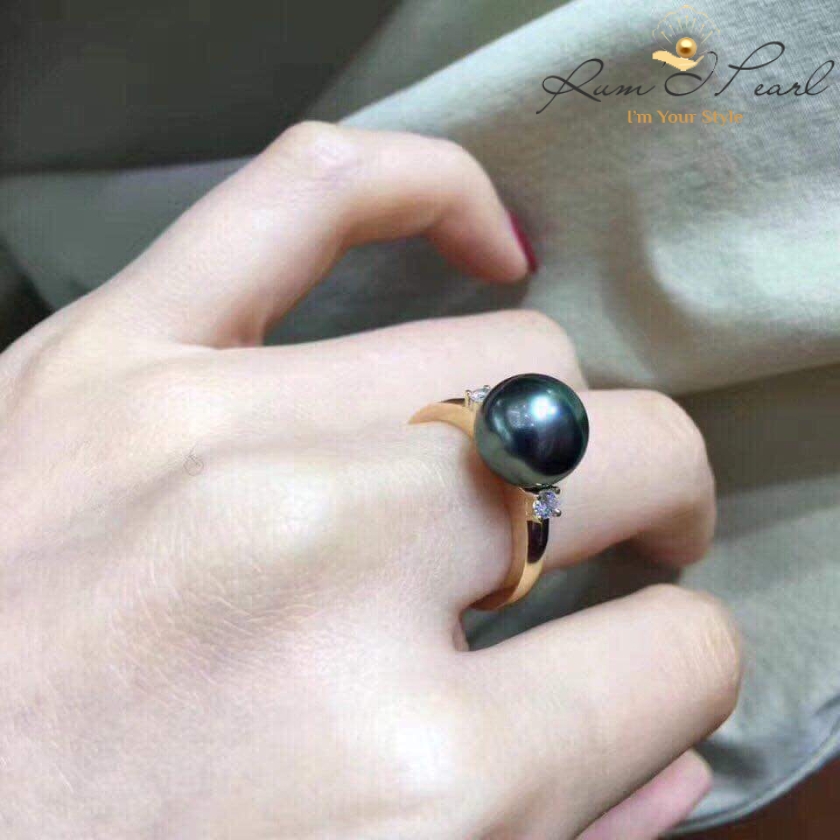 Nhẫn ngọc trai Tahiti vàng 18K đính đá