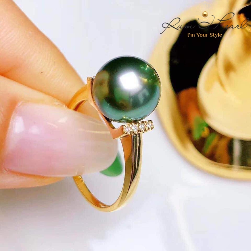 Nhẫn ngọc trai Tahiti vàng 18K đính đá