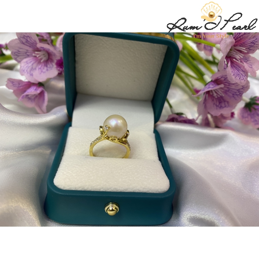 Bộ trang sức ngọc trai duyên dáng
